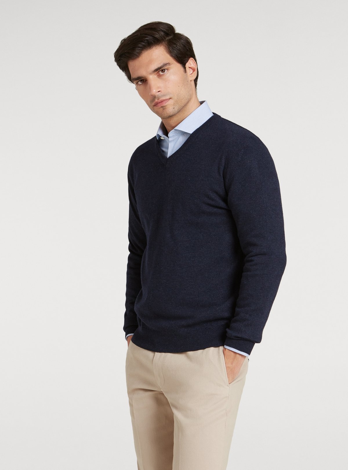 V-Ausschnitt-Pullover aus Wolle und Kaschmir