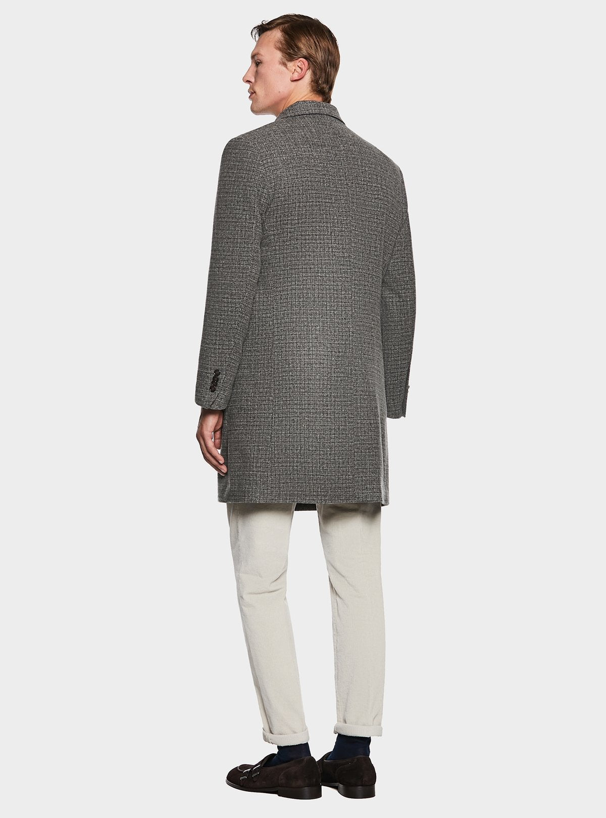 Zweireihiger strukturierter Wollmantel