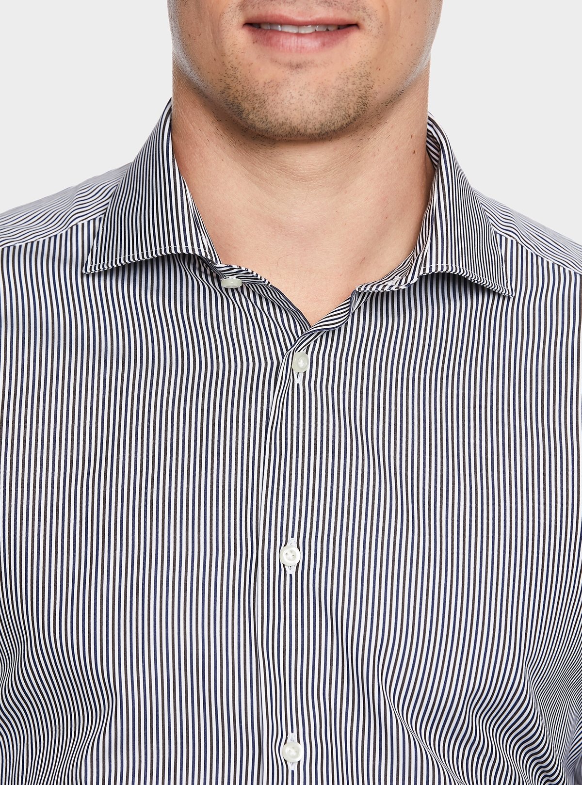 Baumwollhemd mit Mehrfachstreifen und französischem Kragen