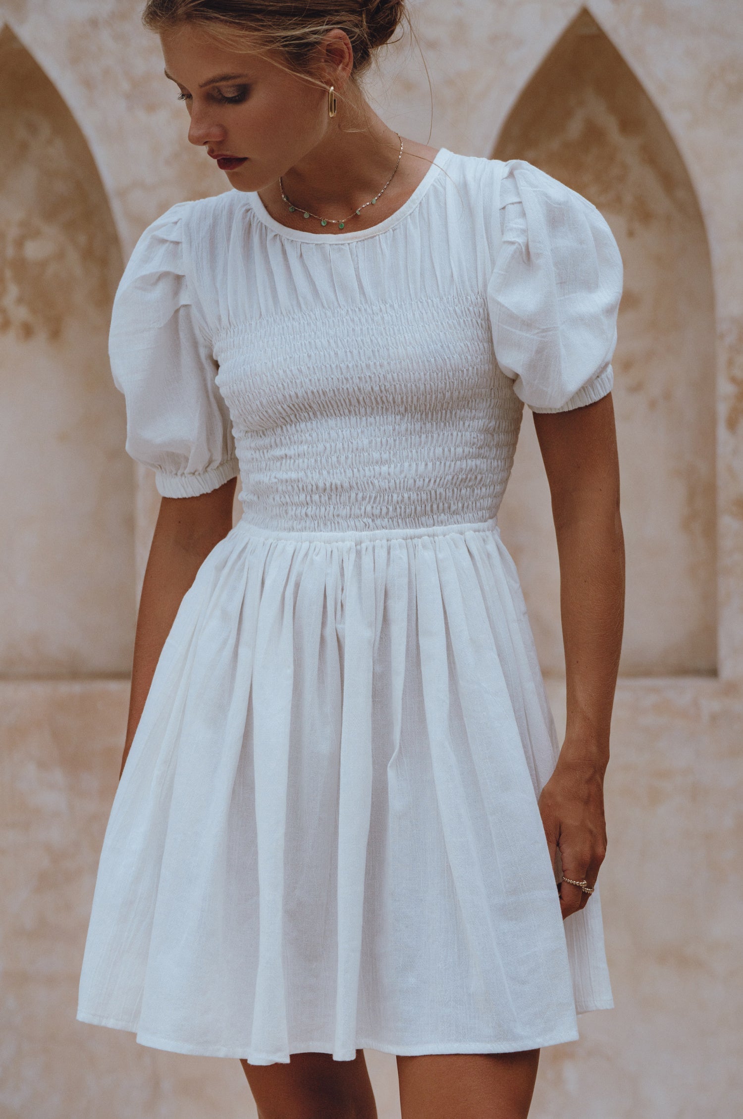 Elodie Smocked Leinen Mini Kleid